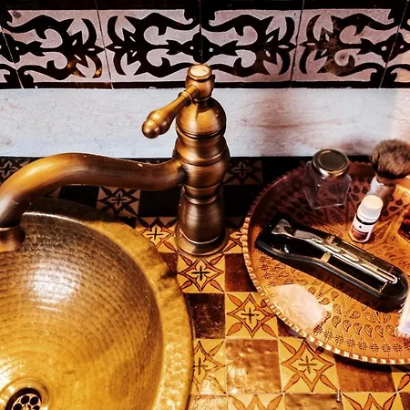 Wohlfuehloase Mit Blick Auf Appartamento Treviri