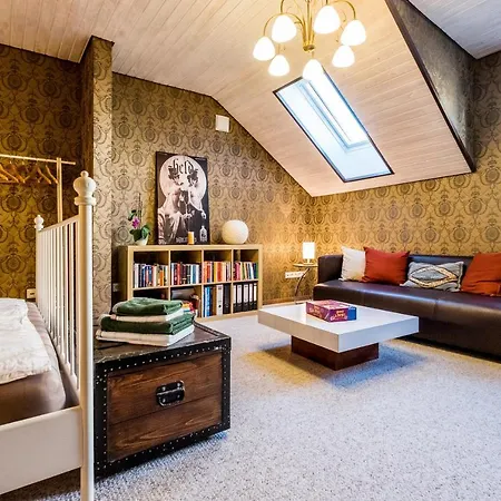 Appartamento Wohlfuehloase Mit Blick Auf Treviri